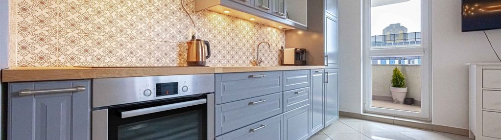 2m_balkon_winda_tramwaj_gotowe do wejścia