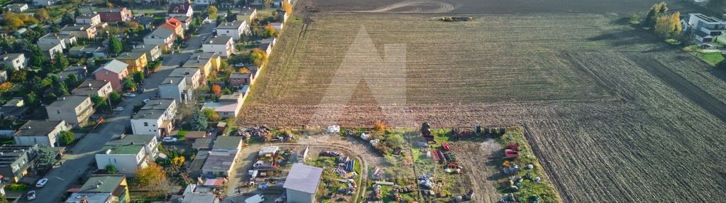 Działka przy jeziorze pod domy szeregowe/bliżniaki