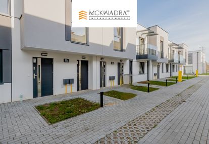 Mieszkania blisko centrum, zabudowa szeregowa