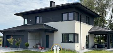 Wolnostojący, komfortowy, duża działka