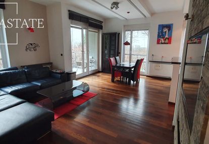 Przestronne/balkon/garaż/komórka lokatorska