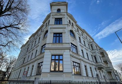 Komfortowa kawalerka z windą w zielonej etiudzie!