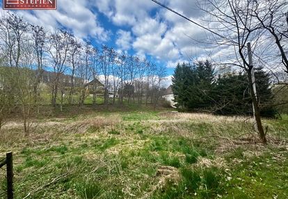 Działka ze strumykiem 1600 m² - wojcieszyce