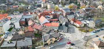 3 poziomy, wielorodzinna, ścisłe centrum