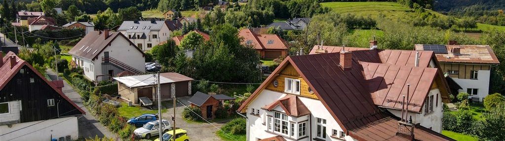 Mieszkanie z ogródkiem i garażem.