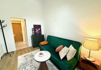 Kawalerka przy parku!