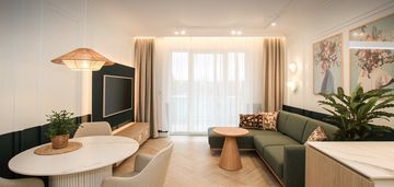 Wysoki standard|2 pokoje|balkon|winda