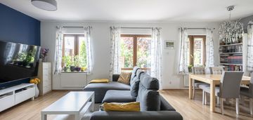 Rodzinny dom,piękny ogród,5pokoi,garaż