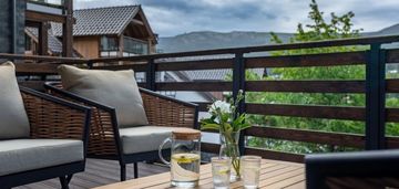 Ścisłe centrum miasta garaż widok na góry!