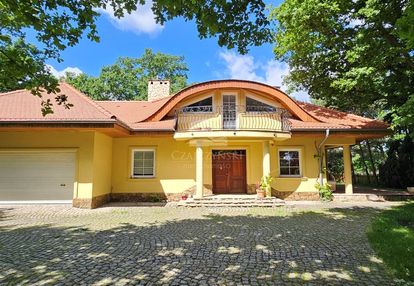 Przedmieście oławy duży dom na działce 3203 m2