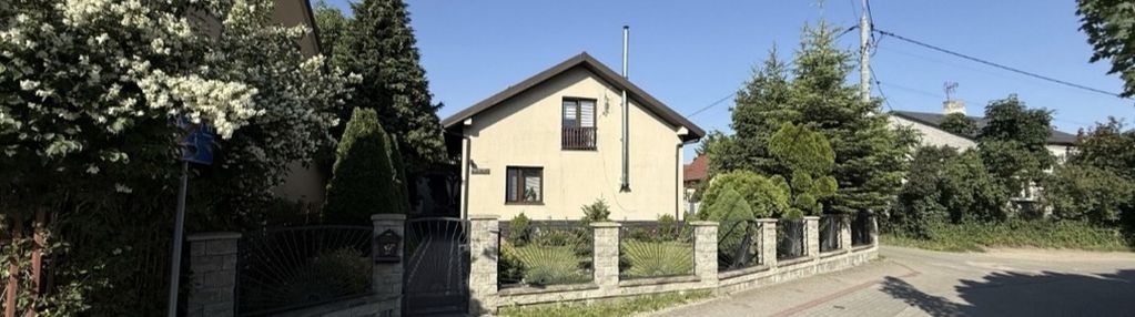 Dom z garażem , 194m2 kałuszyn