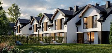 Dom z dużą działką - 5 pokoi - garaż