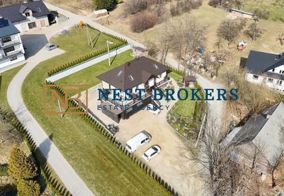 Dom w pięknej lokalizacji z potencjałem