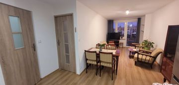 40m2, 2 piętro, 2 pokoje, balkon, oś. zamknięte