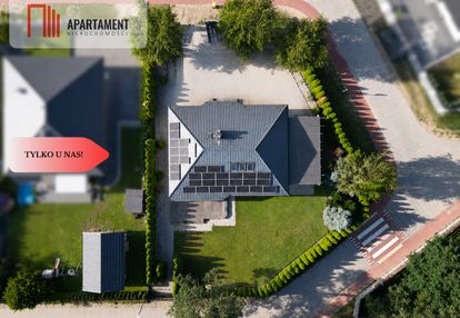 Dom - bory tucholskie, fotowoltaika - czarna woda