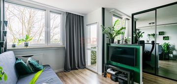 Legnicka - piękne 3 pokoje z loggią i komórką lokatorską