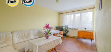 Dom wolnostojący z ładną działką