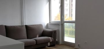 | piwnica | oddzielna kuchnia | dwie windy |