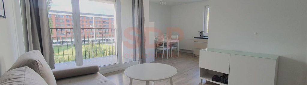 Trzypokojowy apartament z widokiem na park