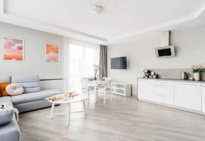 Zamoyskiego 2 pokoje, garaż, siłownia, piękne!