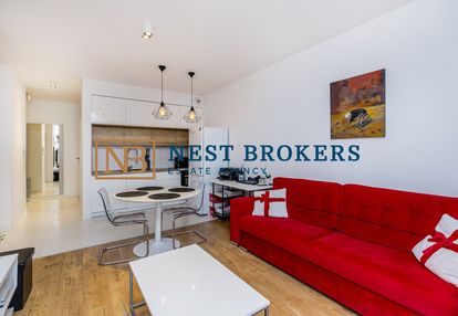 Nowoczesne 2-pok. z dużym balkonem, przy tramwaju!