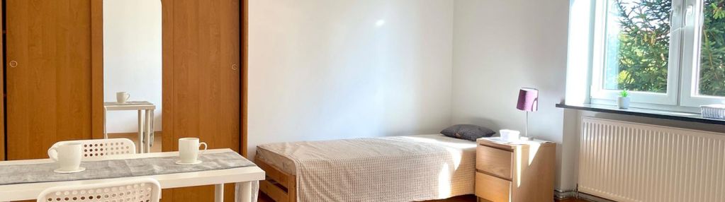 Mieszkanie na pokoje | cicha okolica | balkon