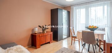 Trzy pokoje z potencjałem inwestycyjnym!