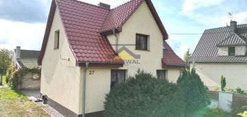 Dom z dużą działką i garażami, bliskio jeziora!