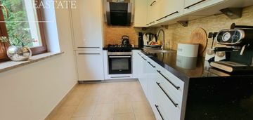 Mieszkanie 3 pokoje z ogrodem i garażem, kobyłka