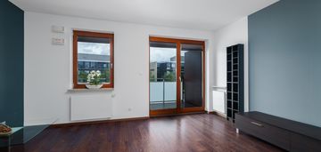 Dwustronne 2 pokoje z dwiema loggiami | 49,4m2