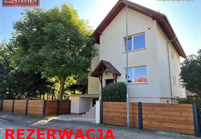 Przestrzenny dom w świetnej lokalizacji