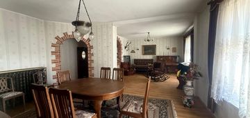 Dom dwurodzinny – 210 m² | garaż |strych | piwnica