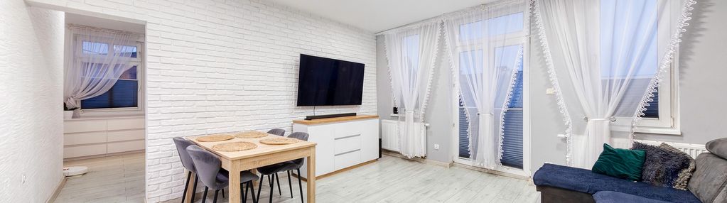 Koronowo - dwa mieszkania inwestycyjne + garaż!