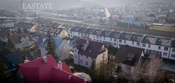 Dom wolnostojący w rumii – 360 m², 11 pokoi