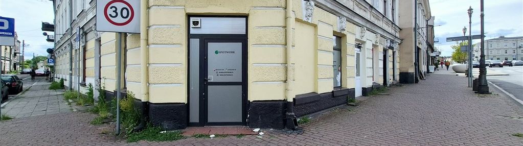 Lokal 59,13 m2, dostępne inne lokale w kamienicy