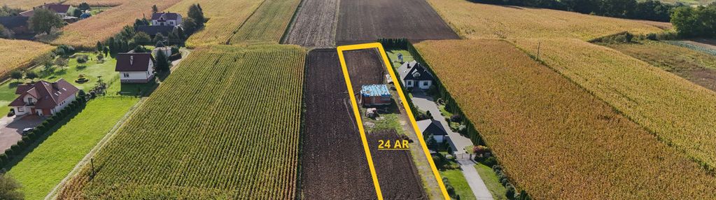 Działka 24 ar z rozpoczętą budową domu | hebdów