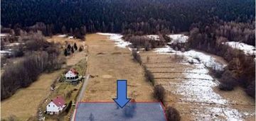 Działka budowlana 30 arów blisko terenów leśnych