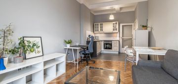 Studio w eleganckiej kamienicy 34,5m2 stare miasto