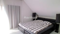 Wolnostojacy, ineligentny, 5 pokoi garaz