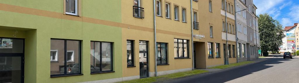 Nowoczesna kawalerka w nowym budynku, pierwszy najemca, centrum nowogrodźca