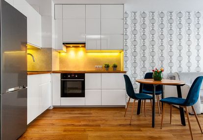 Lawendowe. 2 pokoje z miejscem postojowym w cenie