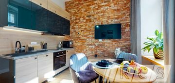 Wyjątkowa kawalerka na wynajem w stylu loft
