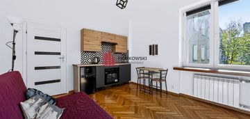 Studio 22 mkw w sercu woli