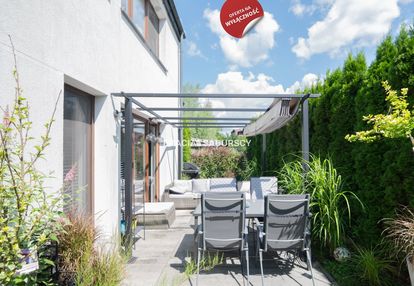 Wolnostojący dom w okolicy zakrzówka