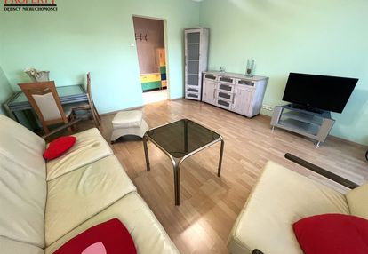 Estetyczne 2 pokoje z kuchnią chojny