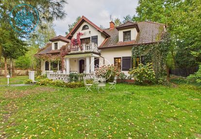 Dworek / duża działka / dodatkowy budynek