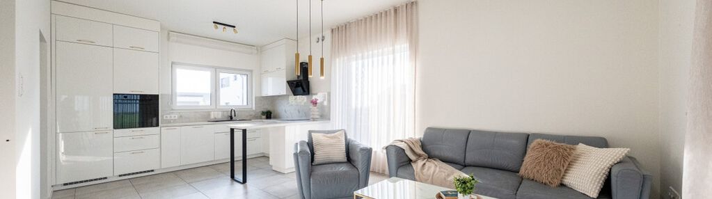 Gołuski| bliźniak| ogród| automatyczna brama|taras