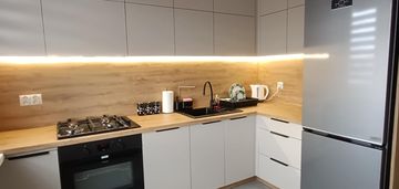 Sprzedam mieszkanie z klimatyzacją