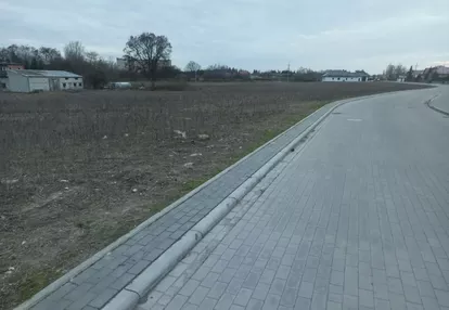 Działka na sprzedaż 1000m2