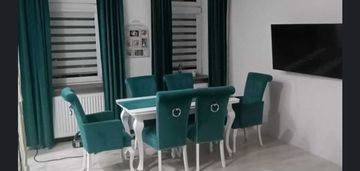 Przestronne mieszkanie 80m2 w kamienicy
